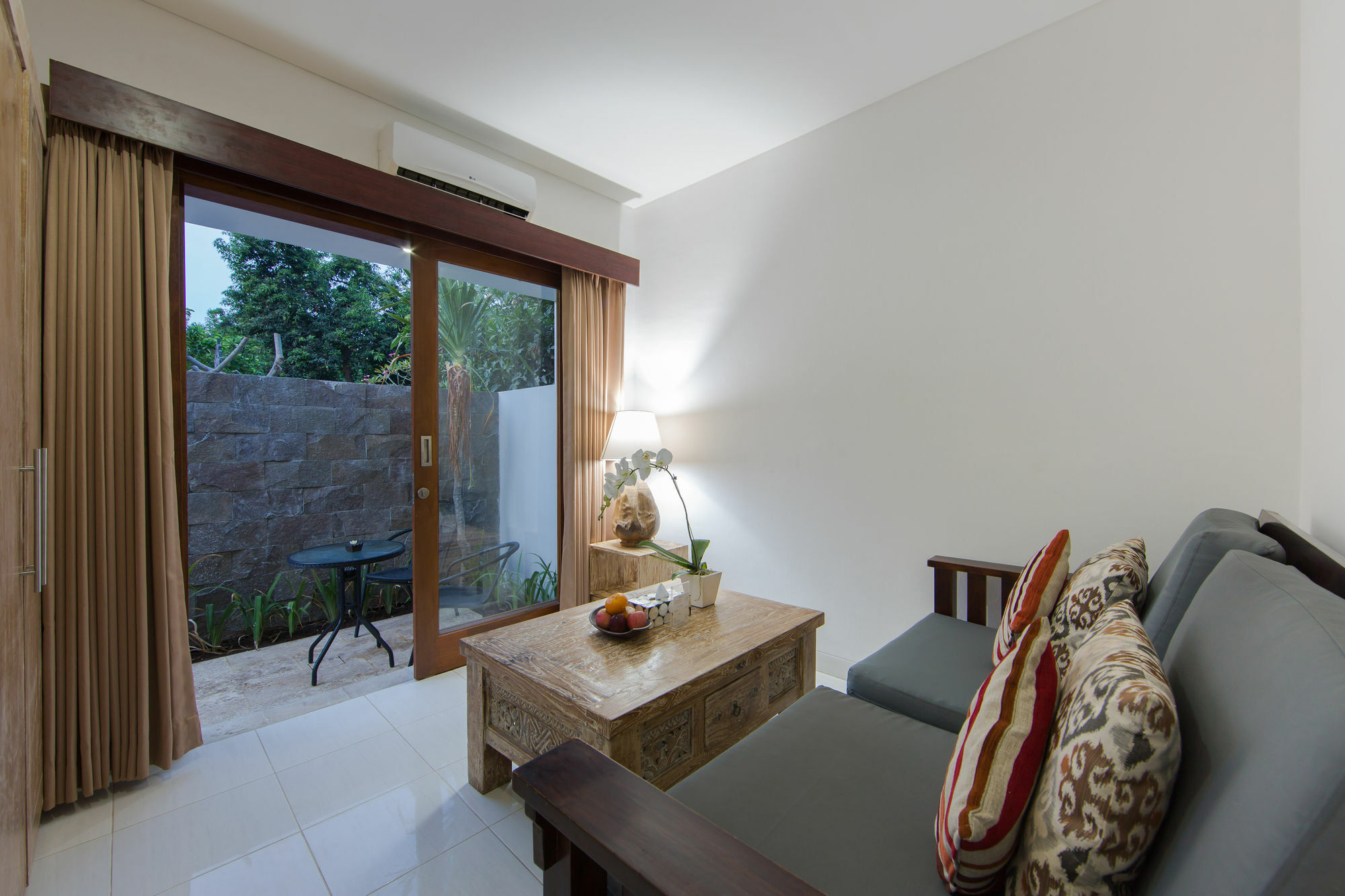Odika Lovina Villas Exteriér fotografie